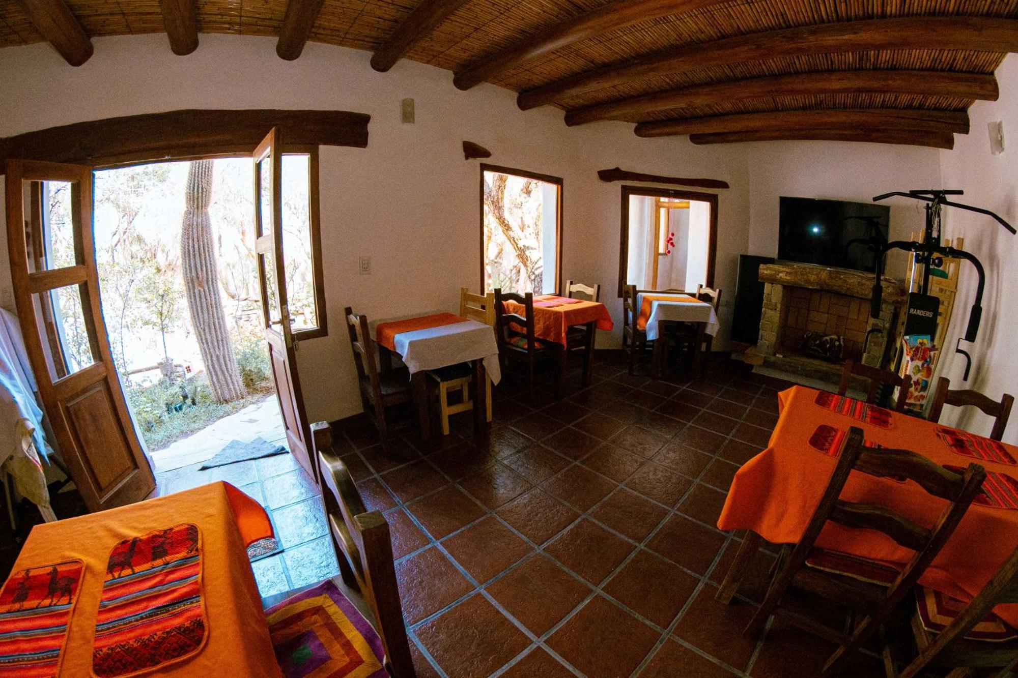 La Casa De Violeta Hotel Tilcara Eksteriør billede